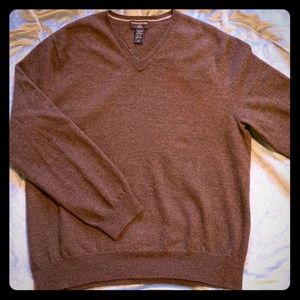 Banana Republic Merino wool v-neck sweater